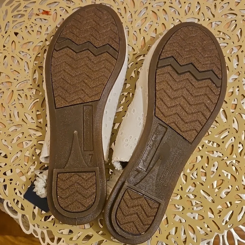 NWT American Eagle white eyelet slingbacks Sz 7 ⭐ - Picture 4 of 4